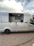   hästlastbil MTM filovan Renault master 2.3