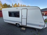 Adria Optima 500 barnkammare superskick