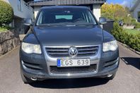 VW Tourareg A-traktor