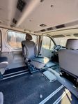 Opel Vivaro Automat Handikappanpassad Rullstolsbil Kör själv