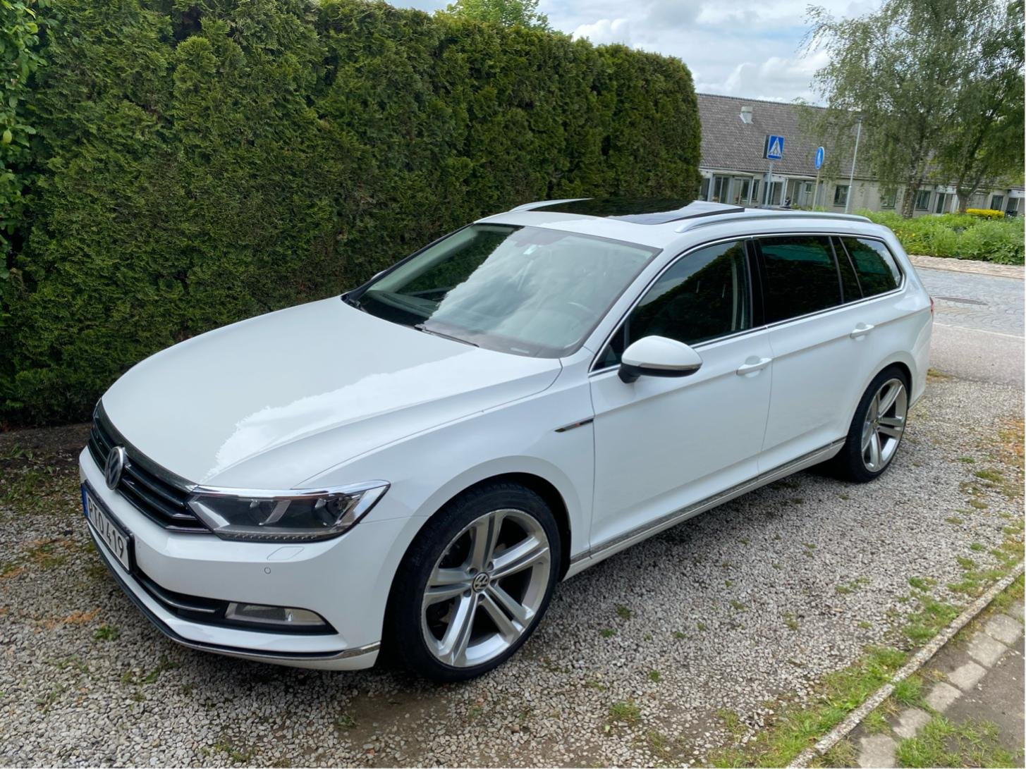 Volkswagen Passat Sportscombi 2.0 TDI DPF SCR BMT 4Motion DSG Sekventiell, 240hk, 2015