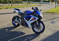 Suzuki gsxr 600 k6