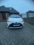 Toyota Yaris obs.läsa  hela anonns före ringa