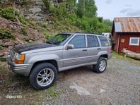 Jeep Grand Cherokee 5.2 V8 4WD