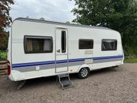 Hobby 540 UK De Luxe, barnkammarvagn