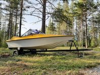 Smuggler 5,5m 85hk