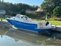 Beneteau Ombrine 700 WA – Välutrustad V8 • Servad & klar