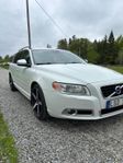 Volvo V70 D3 Momentum, R-Design Euro 5