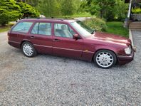 Mercedes S124 E200