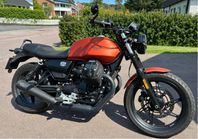 Moto Guzzi V7 Stone - nyskick!