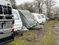 Uppställningsplats för husvagn, husbil, bil och båt 