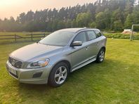 Volvo XC60 D5 AWD Geartronic Momentum, R-Design Euro 5