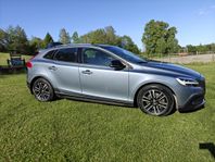 Volvo V40 Cross Country D3 Momentum Euro 6