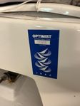 Optimist - lite använd till salu