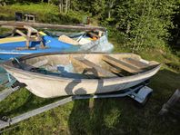 Eka, Roddbåt i glasfiber med trailer