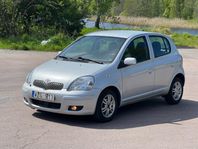 Toyota Yaris 5-dörrar 1.3 VVT-i , Ny besikta, Ny Servad 