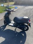 Moped Peugeot kisbee 2020