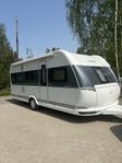 HOBBY 545 KMF DE LUXE-barnkammarvagn