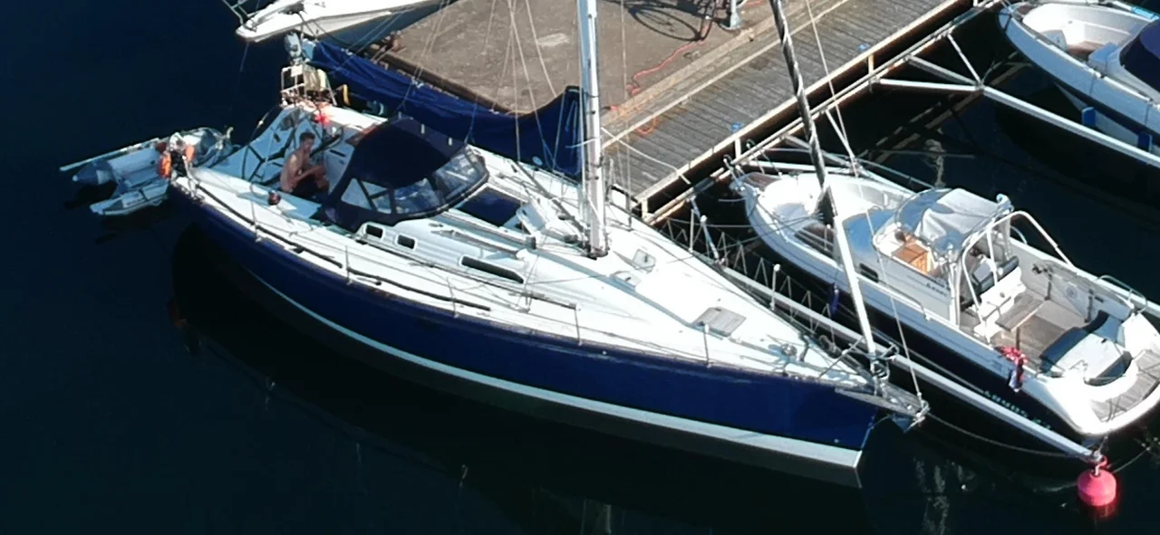 X-Yachts IMX-40 uthyres image