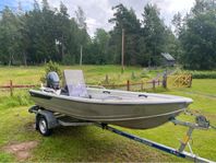 Buster xs 2015 med Trailer, mycket bra skick.