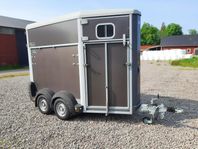 Hästtransport Ifor Williams HB403