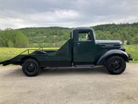 International Harvester D-15
