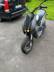 Peugeot ludix moped