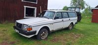 Volvo 245 . Reservdelsbil..Rep.objekt