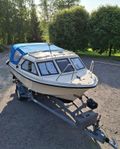 Uttern 520 HT -87  Yamaha 90hk 2takt-98 med 80-trailer