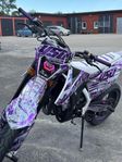 KTM Locci's 4.0 HexBeam RGB LED headlight - lykta