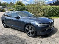Volvo V60 Recharge T8 AWD R-Design