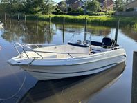 Uttern S52 Exclusive -08 Mercury Optimax 75hk -08