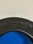 Sommardäck 215/60 R17