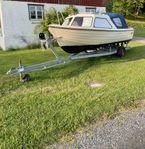 Utter 560 HT YamahaF70AETL 70hk 4 takt  + Zipwake trimplan