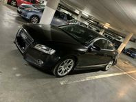 Svart Audi A5 Coupé 2.0 TFSI Sport - Endast 13000 mil!