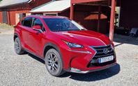 Lexus NX 300h AWD 2.5 AWD E-CVT Euro 6