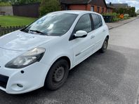 Renault Clio 5-dörrars Halvkombi 1.2 E85 Euro 4