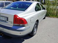 Volvo S60 2.4T AWD Business Topplockshaveri
