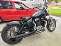 Honda shadow 1100 bobber