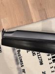 Tesla Model 3 2021 instrumentbräda samt dörr paneler