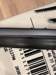 Tesla Model 3 2021 instrumentbräda samt dörr paneler