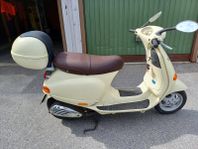 Piaggio Vespa ET 4 125cc