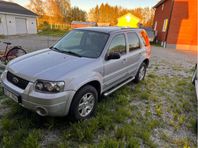 Ford Maverick 3.0 V6 4WD