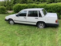 Volvo 740 2.3 GL Nybesiktigad