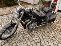 Suzuki VS800 GL -00 • Endast 2 900 mil • Pedantskött