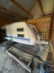 Hobby 540 deluxe, barnkammare, 2006.
