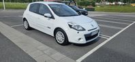 Renault Clio 5-dörrars Halvkombi