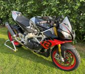 Aprilia Tuono V4 1100 Factory