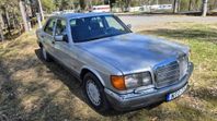 Mercedes-Benz 300 SE