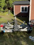 Robust bromsad 80 km/h båttrailer 1350 kg i fint skick